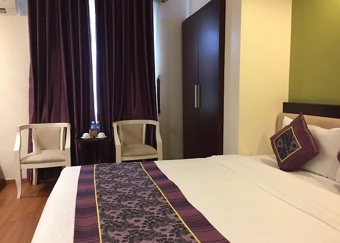Golden Lotus Hotel