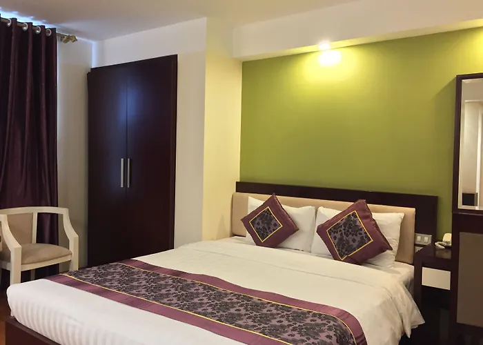 Hotel Golden Lotus