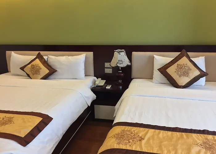 Golden Lotus Hotel Hạ Long