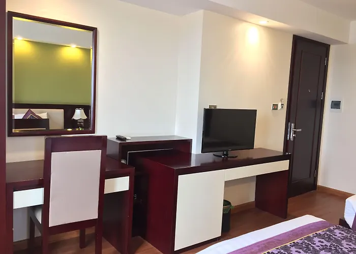 Golden Lotus Hotel