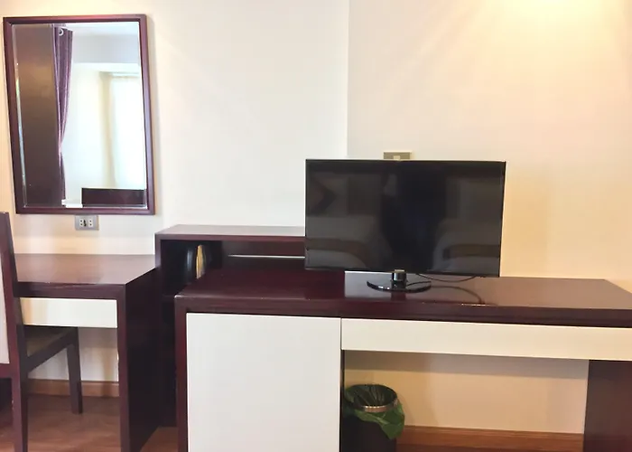 Golden Lotus Hotel Hạ Long
